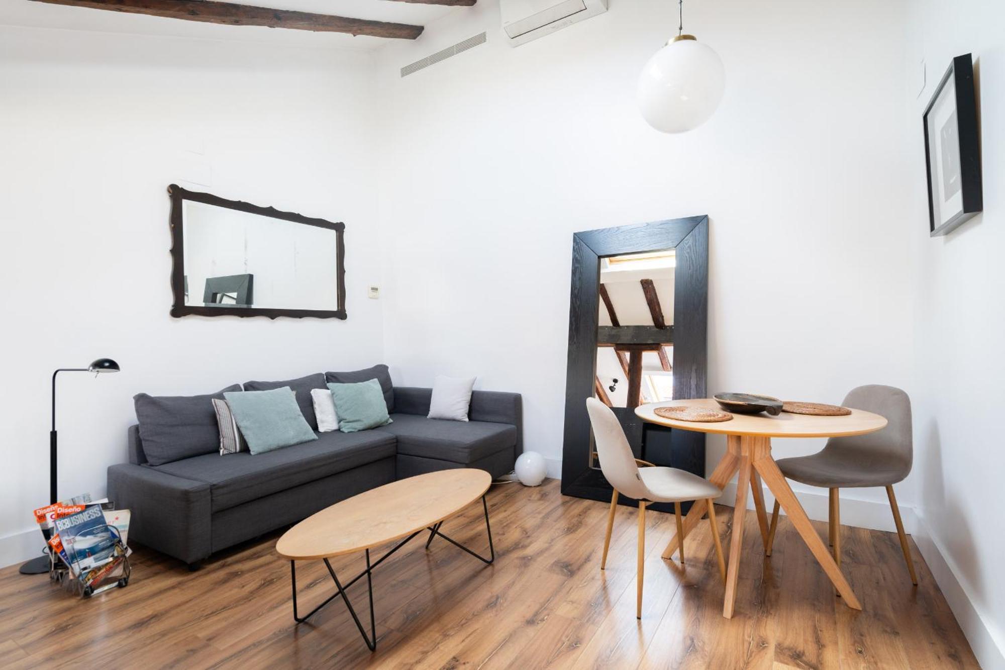 Apartamento En Alonso Martinez Alquiler Temporal Madrid Exterior foto