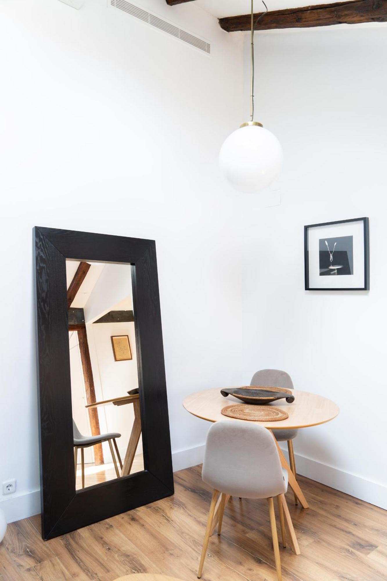 Apartamento En Alonso Martinez Alquiler Temporal Madrid Exterior foto